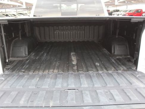Used 2024 GMC Sierra 1500 Denali w/ Technology Package AWD/4WD image 5