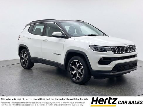 Used 2025 Jeep Compass Limited AWD/4WD image 1
