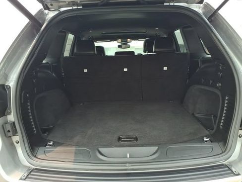 Used 2020 Jeep Grand Cherokee Limited AWD/4WD image 8