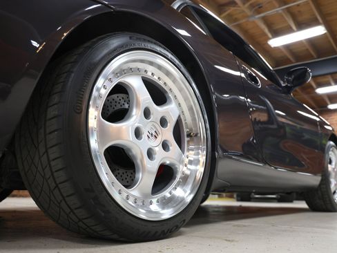 Used 1999 Porsche 911 Cabriolet image 31