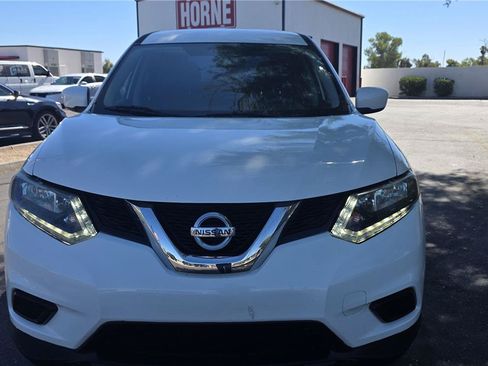 Used 2016 Nissan Rogue S FWD image 3