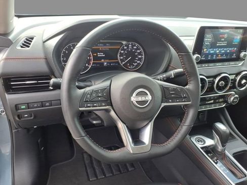 Certified 2025 Nissan Sentra SR w/ SR Premium Package FWD image 23