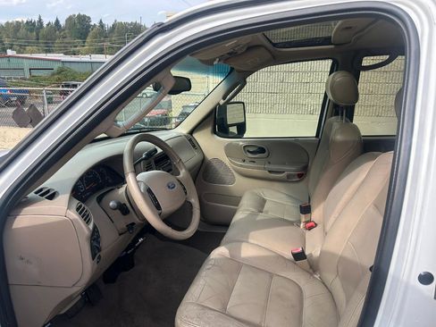 Used 2002 Ford F150 Lariat AWD/4WD image 8
