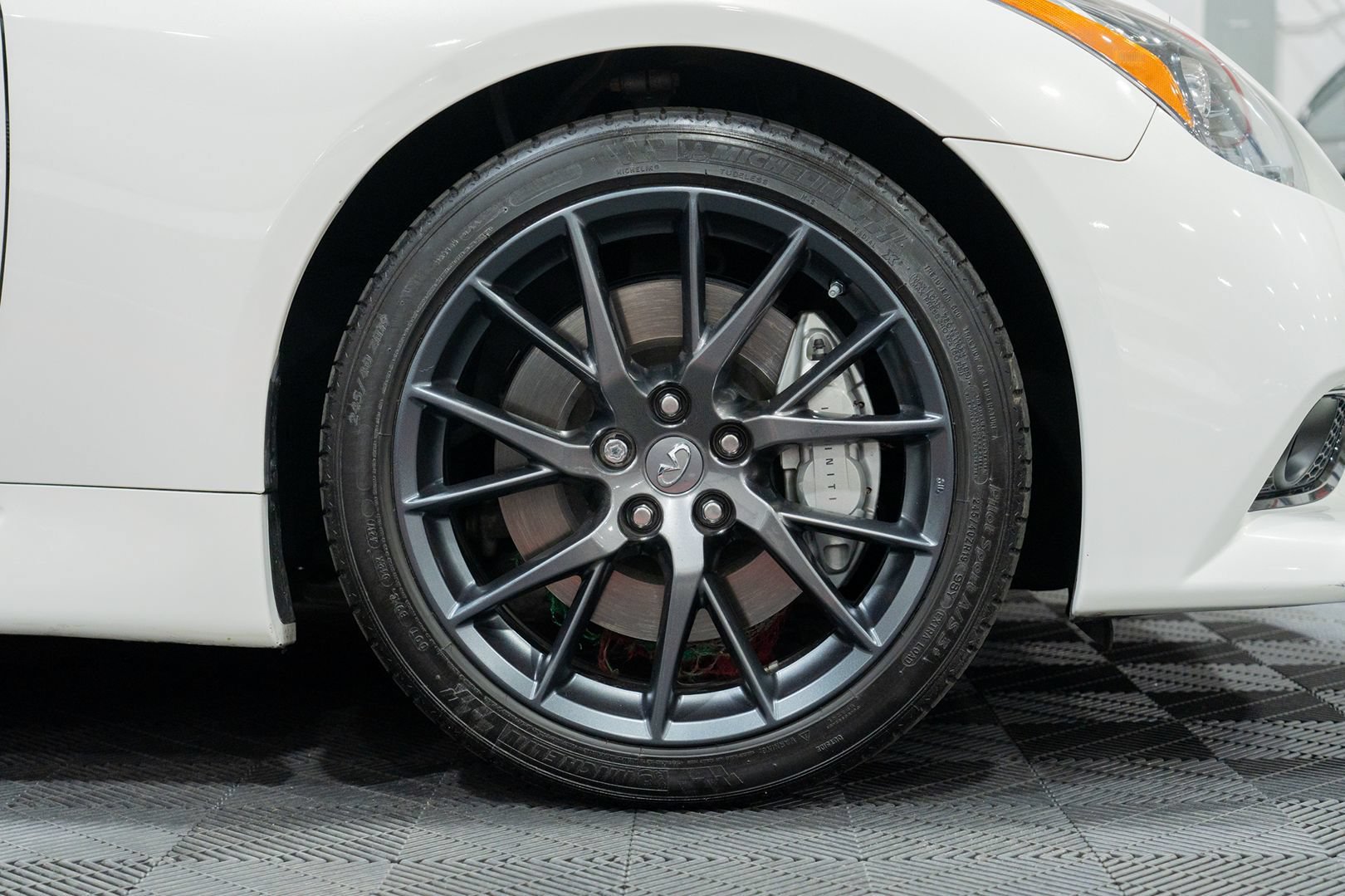 Used 2013 INFINITI G37 IPL RWD image 12