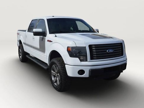Used 2013 Ford F150 FX4 w/ FX Appearance Pkg image 15