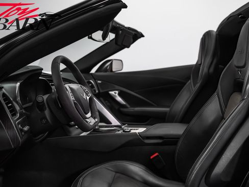 Used 2017 Chevrolet Corvette Z06 RWD image 35