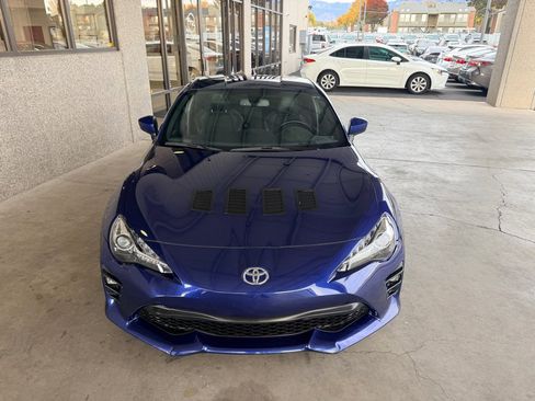 Used 2020 Toyota 86 GT image 21