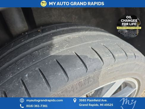 Used 2022 Volkswagen Tiguan SEL R-Line image 39