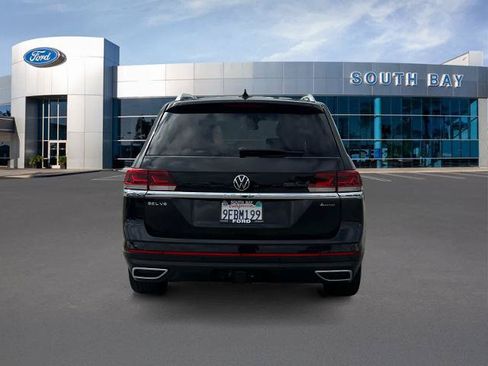 Used 2023 Volkswagen Atlas SEL AWD/4WD image 4