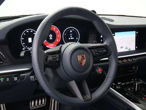 Used 2025 Porsche 911 Carrera S image 15