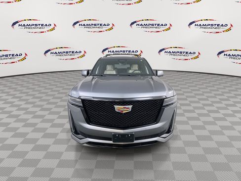 Used 2022 Cadillac Escalade ESV Sport image 3