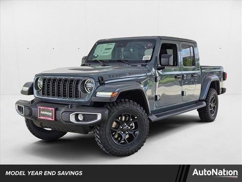 New 2025 Jeep Gladiator Sport image 1