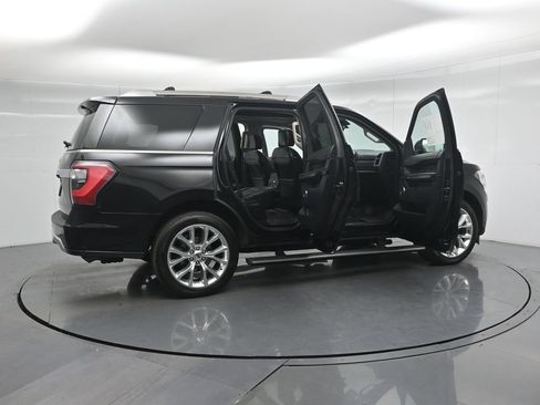 Used 2019 Ford Expedition Platinum RWD image 5