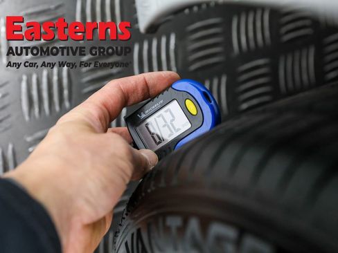 Used 2024 Toyota Camry SE image 30