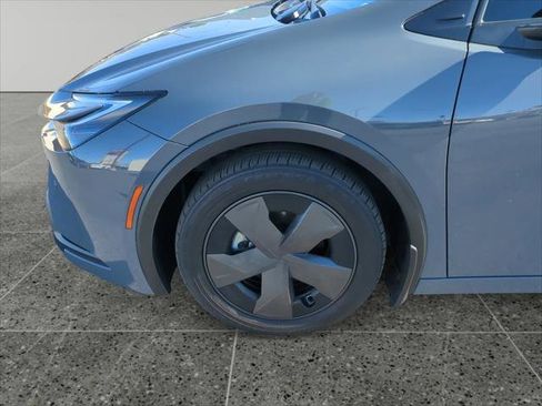 Certified 2025 Toyota Prius Limited image 14