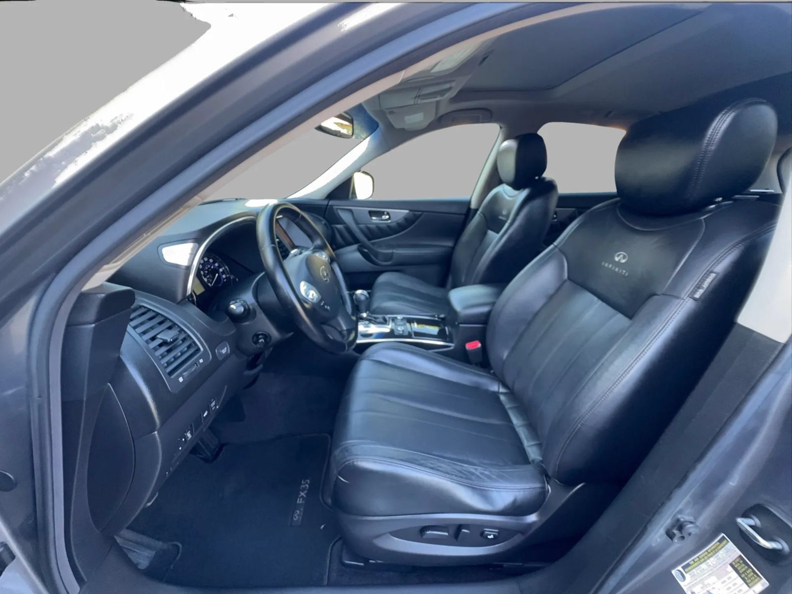 Used 2012 INFINITI FX35 2WD w/ Premium Pkg image 18