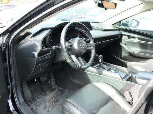 Used 2020 MAZDA MAZDA3 AWD Sedan w/ Select Package image 9