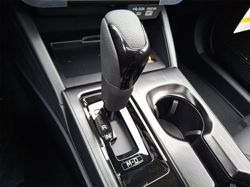 New 2026 Subaru Outback Limited image 8