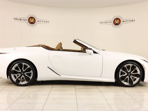 Used 2022 Lexus LC 500 Convertible w/ Touring Package RWD image 2