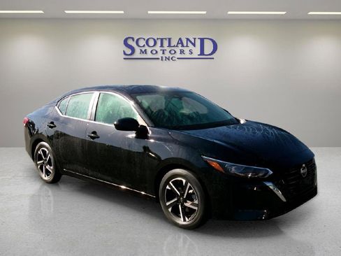 Used 2024 Nissan Sentra SV image 4