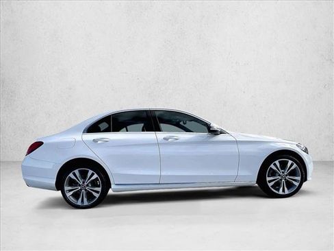 Used 2018 Mercedes-Benz C 300 4MATIC Sedan image 5