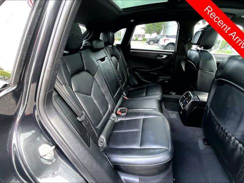Used 2017 Porsche Macan GTS image 25