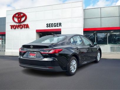 Used 2025 Toyota Camry LE w/ Convenience Package