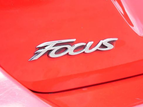 Used 2013 Ford Focus ST image 18