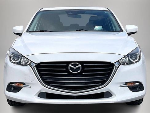 Used 2017 MAZDA MAZDA3 Grand Touring image 3