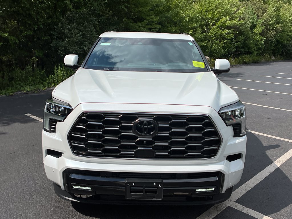 Used 2026 Toyota Sequoia Platinum AWD/4WD image 8