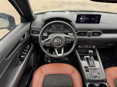Certified 2024 MAZDA CX-5 Carbon Edition image 5