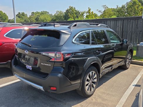 Used 2024 Subaru Outback Limited AWD/4WD image 7