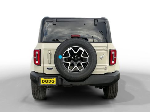 New 2025 Ford Bronco Outer Banks AWD/4WD image 4