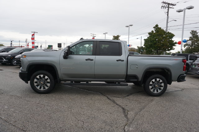 Used 2024 Chevrolet Silverado 2500 Custom w/ Custom Value Package AWD/4WD image 10