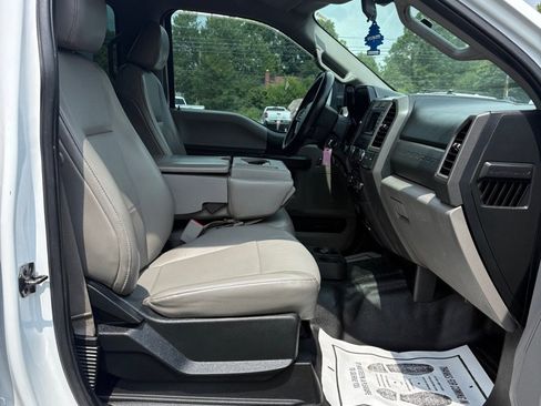 Used 2017 Ford F250 4x4 Crew Cab Super Duty image 12