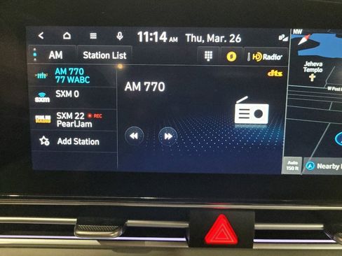 Used 2023 Hyundai Elantra Limited image 25