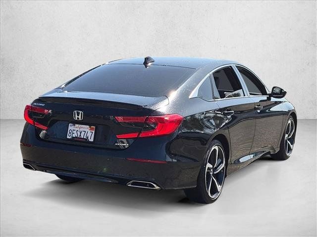 Used 2018 Honda Accord Sport image 5
