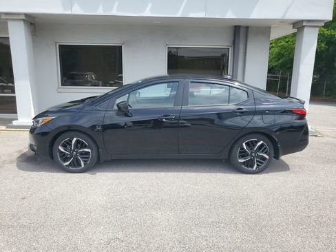Certified 2025 Nissan Versa SR w/ Trunk Package FWD image 11