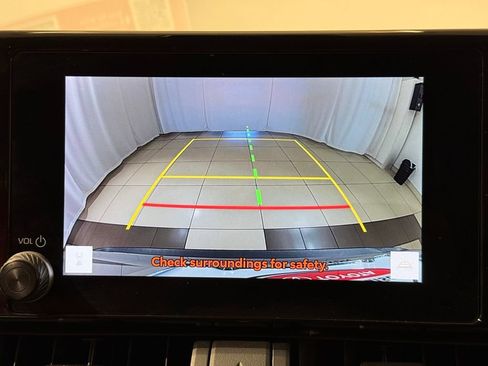 Certified 2025 Toyota RAV4 LE AWD/4WD image 27