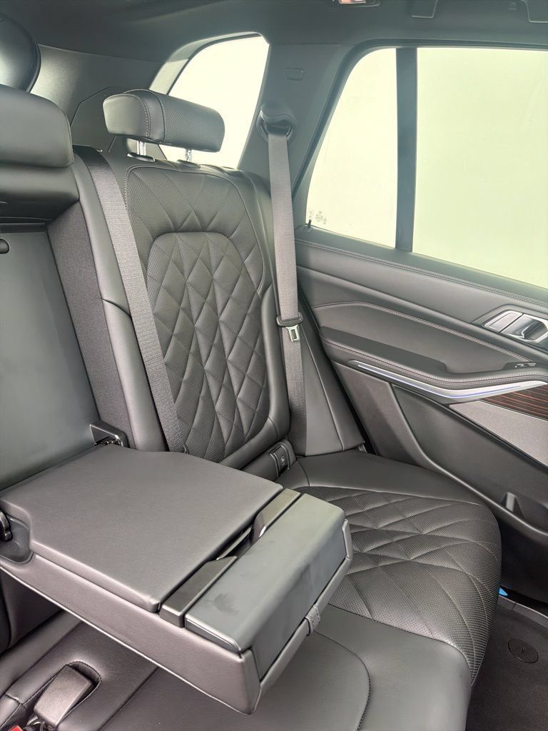 New 2026 BMW X5 xDrive50e AWD/4WD image 19