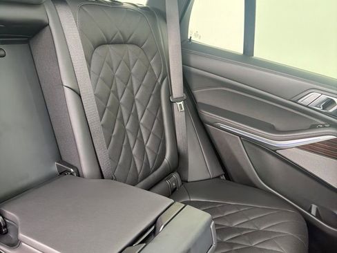 New 2026 BMW X5 xDrive50e image 19