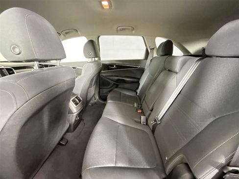 Used 2019 Kia Sorento L image 30