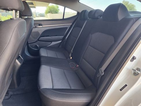 Used 2018 Hyundai Elantra SEL FWD image 67