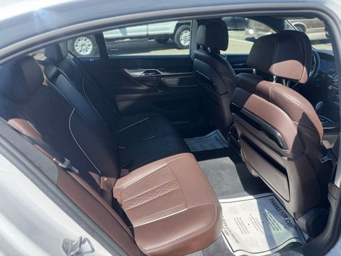 Used 2016 BMW 750i xDrive AWD/4WD image 30