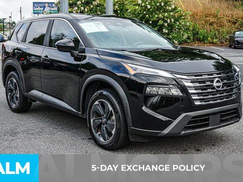 Used 2025 Nissan Rogue SV FWD image 4