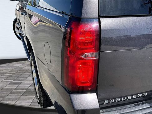 Used 2017 Chevrolet Suburban Premier AWD/4WD image 35