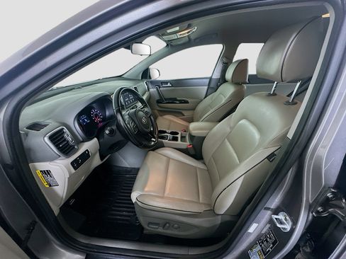 Used 2018 Kia Sportage EX FWD image 13