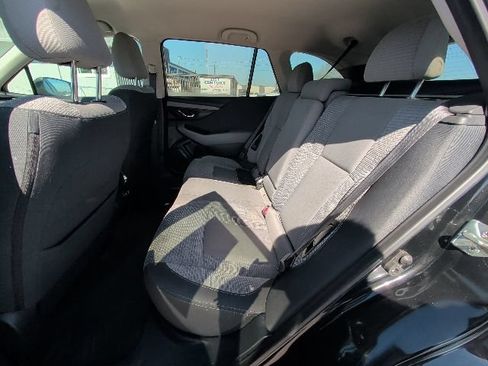 Used 2020 Subaru Outback Premium w/ Popular Package #1 AWD/4WD image 5
