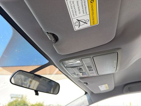 Used 2017 Honda CR-V LX image 28