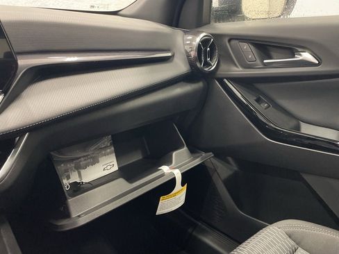 New 2026 Chevrolet Equinox LT w/ Safety and Technology Package image 18